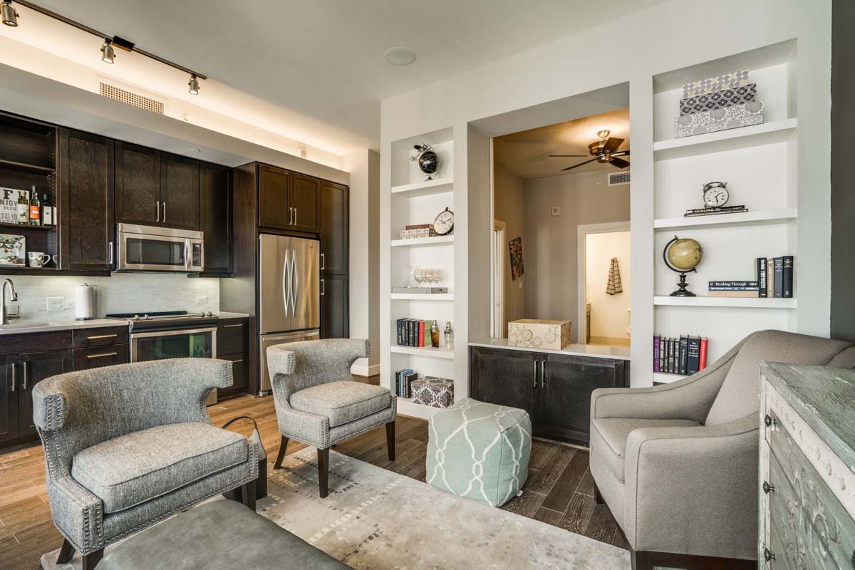 One Dallas Center High Rise Apartments In Downtown Downtown Dallas High Rise Apartments